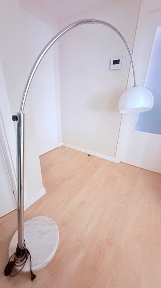 Lámpara de arco de pie