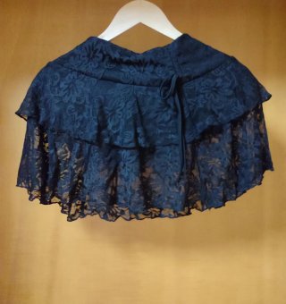 Falda Gótica de Encaje