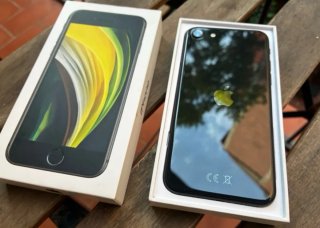 iPhone SE Negro