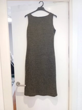 Vestido de lana verde oliva