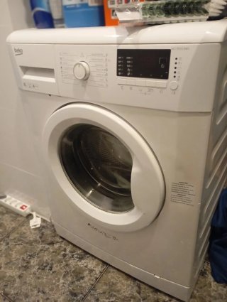 Lavadora Beko WCC 8502 BW1