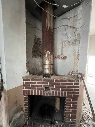 Chimenea metalica con tubo
