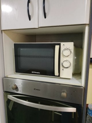 Microondas Orbegozo Blanco