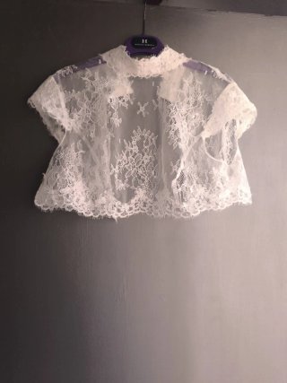 Capa de encaje para vestido de novia