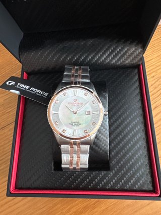 Reloj Time Force Jubilee Ultra Slim
