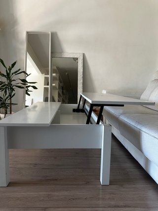 Mesa de centro elevable blanca