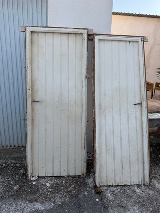 2 Puertas de Madera Blancas