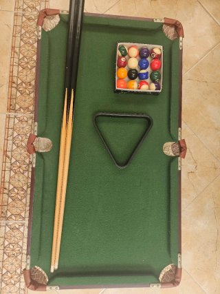 Mesa de billar desmontable con accesorios