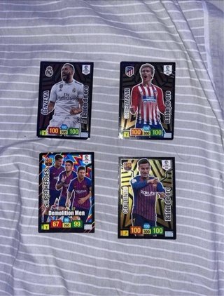 4 Cartas Panini Especiales 18/19 todo perfecto