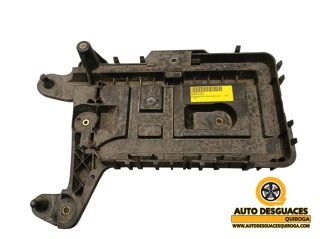 Soporte bateria Volkswagen Golf V
