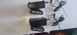 1 Cargadores y 1 Batería 18V Dexter