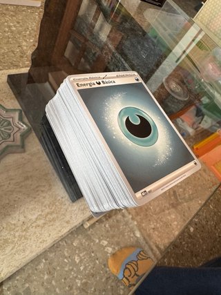 Lote de Cartas Pokémon Oscuridad Absoluta