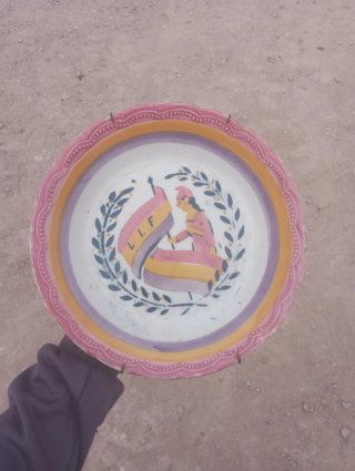 Plato ceramica requisada guerra civil