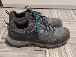 Zapatillas de Montaña Quechua como nuevas