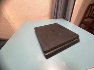 PlayStation 4 Slim 1TB