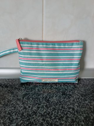 Bolsa de aseo Birchbox