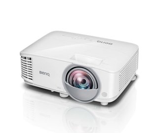 Proyector BenQ de Tiro Corto. Nuevo