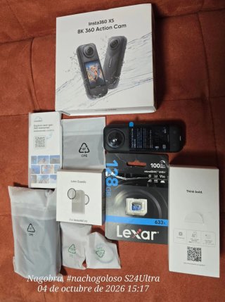 Insta360 X5 8K 360 Action Cam con Accesorios