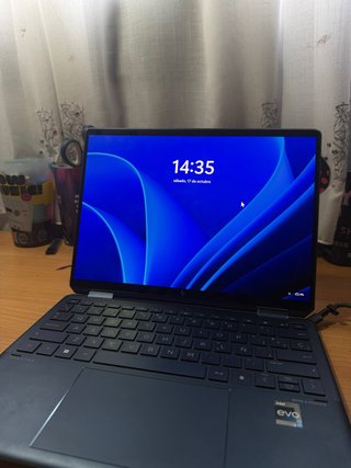 HP Spectre x360 14 i7 16GB RAM 1TB