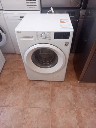 Lavadora LG Direct Drive 9kg