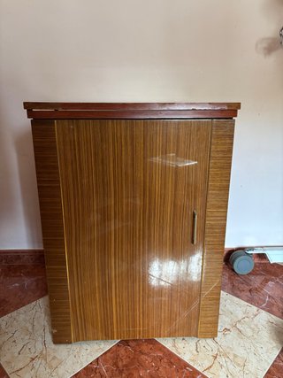 Máquina de coser Singer con mueble original