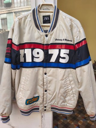 Chaqueta Zara Estilo Bomber Talla L