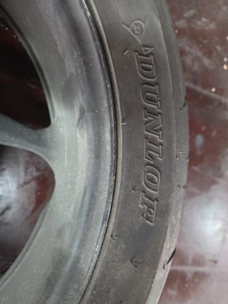 Neumático Dunlop 160/69-15