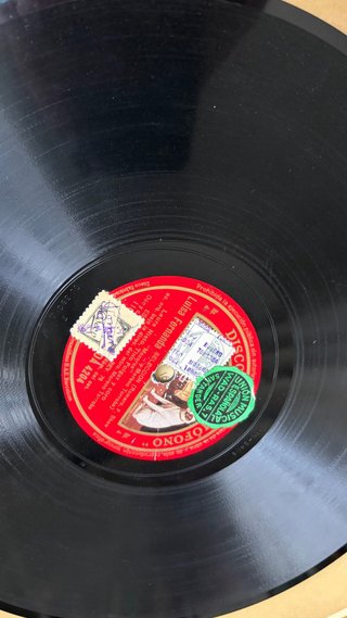 Lote/coleccion de 28discos( pizarra 78 y33rpm, LP)