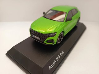 Maqueta Audi RS Q8 Paragon escala 1/43