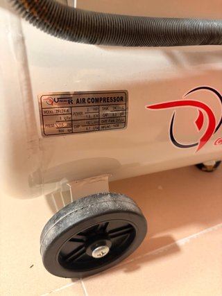 Compresor de Aire Uniair ZFL24-A