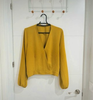 Blusa Amarilla Manga Larga