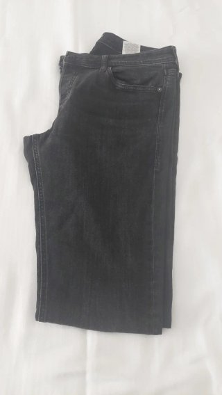 Pantalones vaqueros negros
