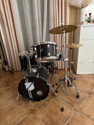 Batería Acústica Millenium Negra