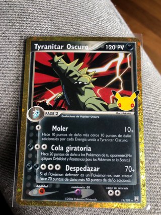 Carta Pokémon Tyranitar Oscuro