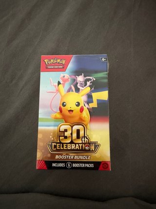 Booster Bundle Pokémon 30 Aniversario