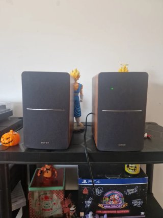 Altavoces Edifier R1280Ts