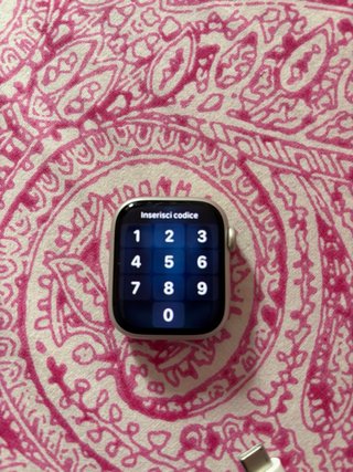 Apple Watch Series 8 41mm Starlight