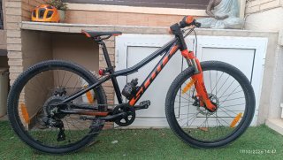Bicicleta Scott Scale talla 24