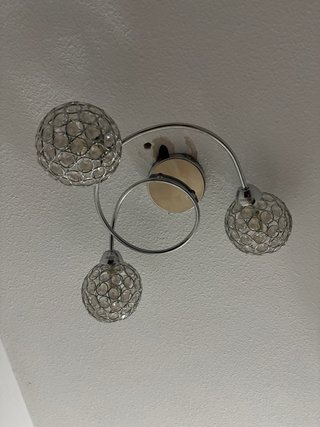 Lámpara de techo con tres focos