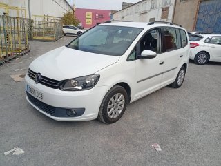 Volkswagen Touran 16 TDI año 2015