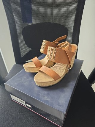 Sandalias Tommy Hilfiger Marrones Talla 39