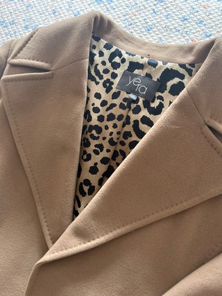 Abrigo Beige Yera.