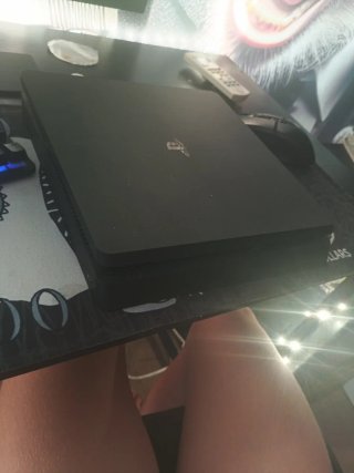 Consola PlayStation 4 (PS4) Negra