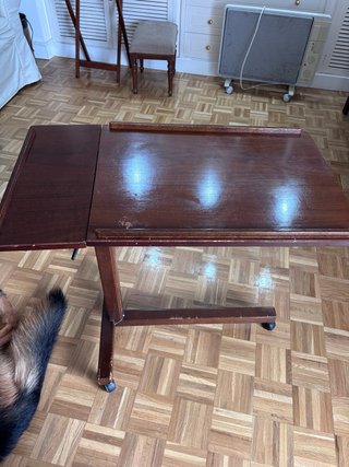 Mesa Auxiliar Regulable de Madera