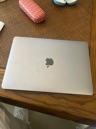 MacBook Pro Apple Plateado