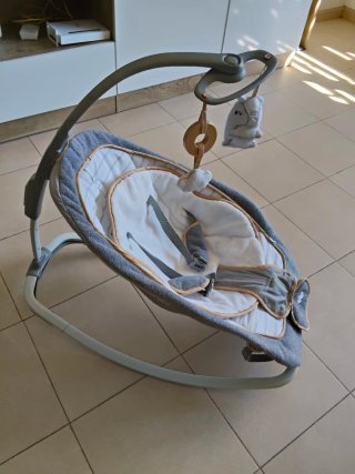 Hamaca de bebé con arco de juegos