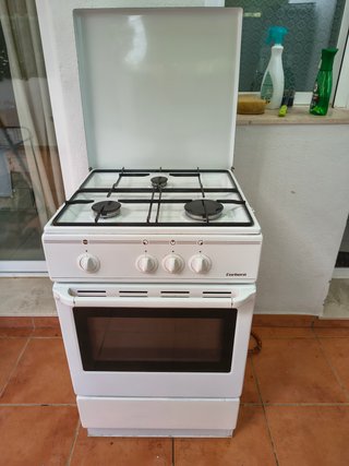 Cocina de Gas Corberó con Horno