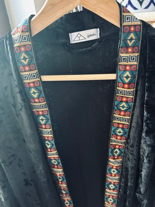 Kimono de Terciopelo Negro Yukato