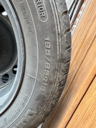 2 Neumáticos Goodyear 185/65R15