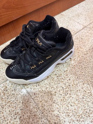 Zapatillas Fila Negras